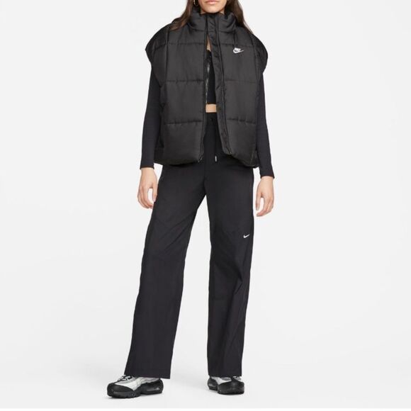NWT Nike Sportswear Classic Puffer Therma-Fit Loose Fit Vest Black Women Size M - Picture 2 of 13